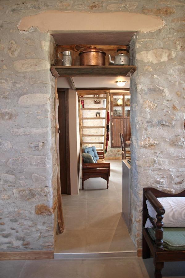 Laini Guest Houses Kouloukouthiana Kültér fotó