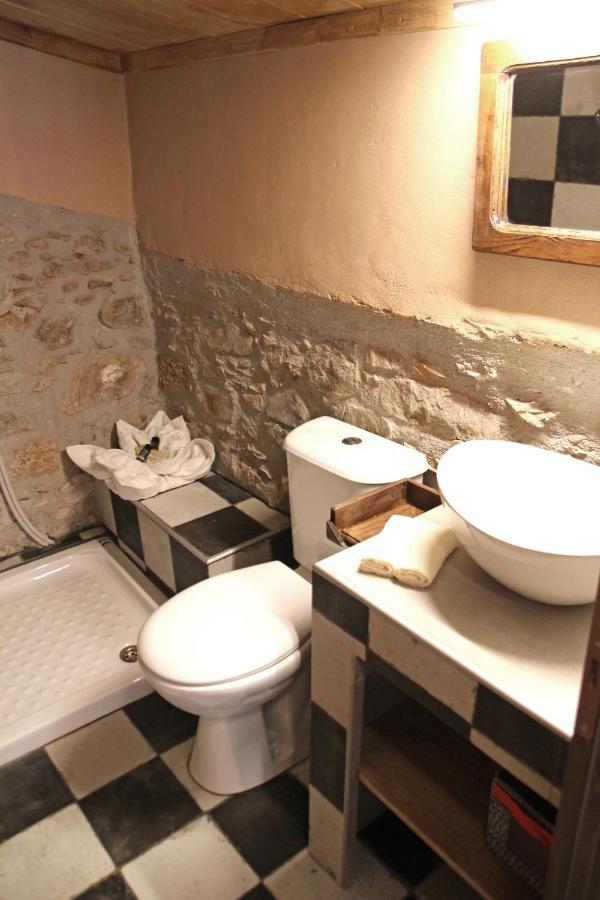 Laini Guest Houses Kouloukouthiana Kültér fotó