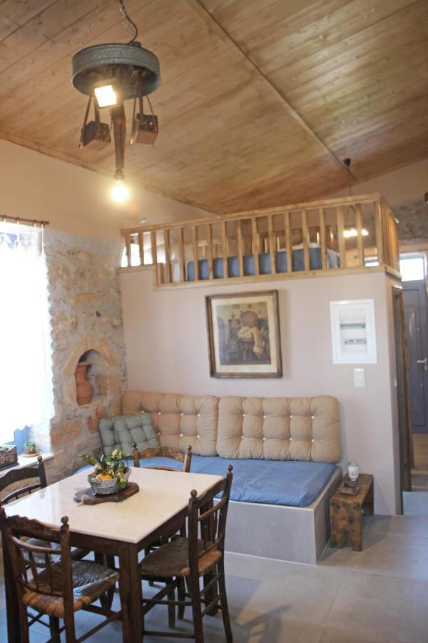 Laini Guest Houses Kouloukouthiana Kültér fotó